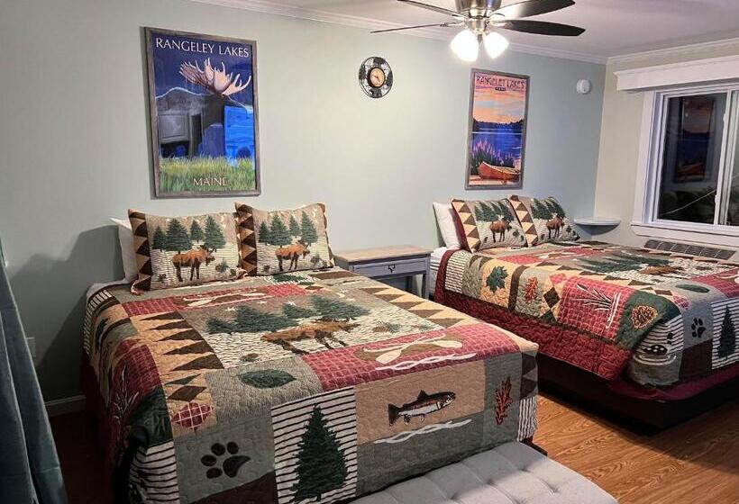 غرفة قياسية مطلّة علي البحيرة, Rangeley Town & Lake