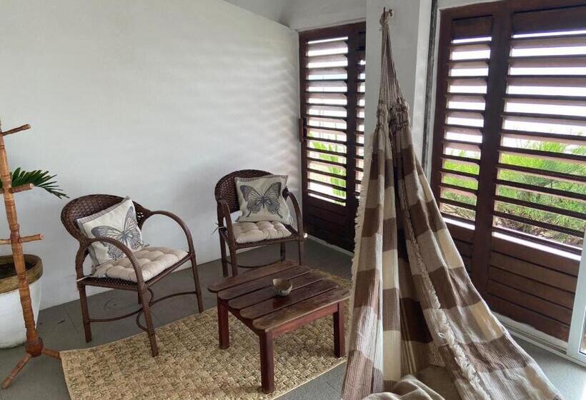 컴포트 트리플 룸, Wegokite Stars