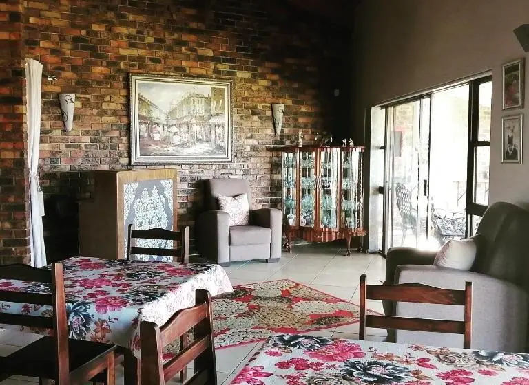 سوئیت پریمیوم, Blue Sea Guest House