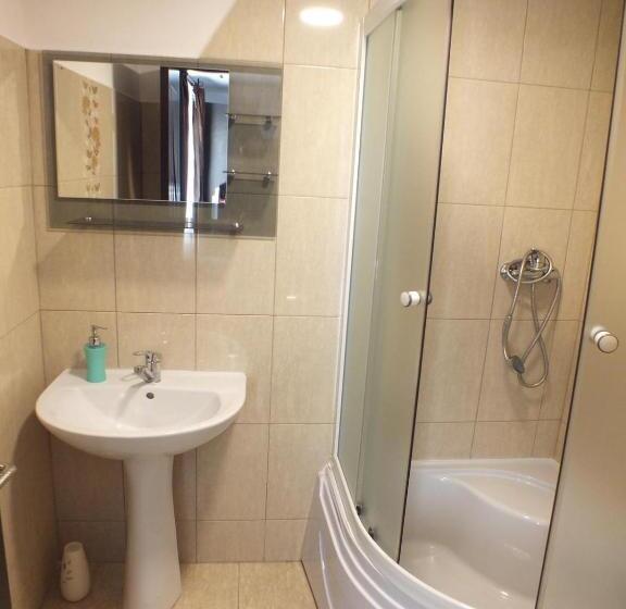 Номер Deluxe, Pensiunea Casa Pancu