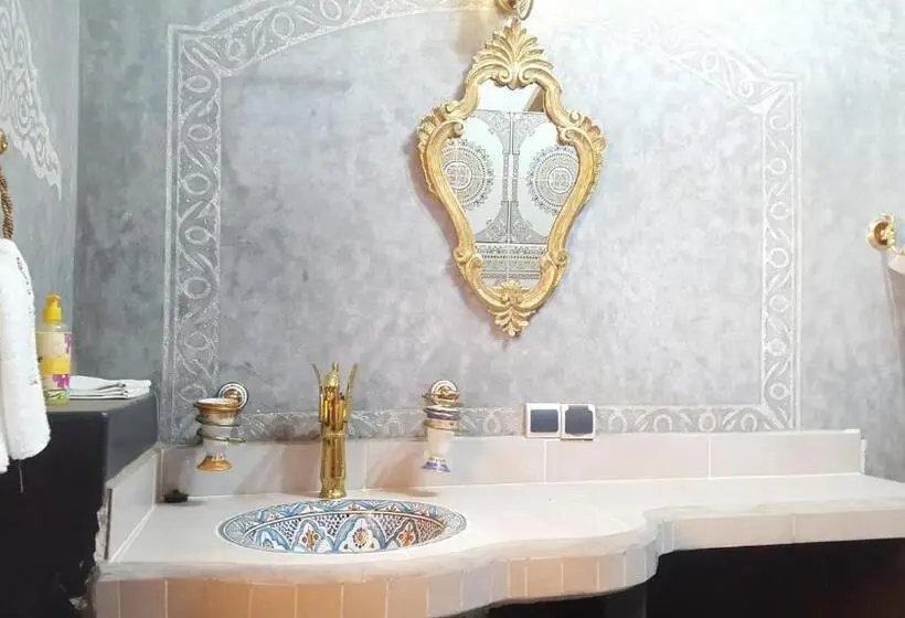 اتاق لوکس, Maison Kasba Bonheur & Bien Etre Emma & Gilles