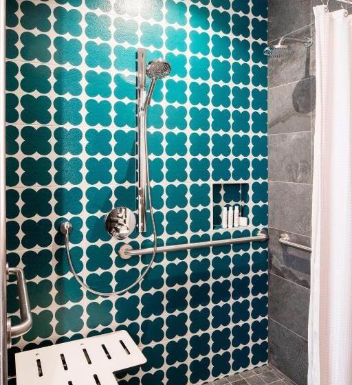 غرفة قياسية لذوى الاحتياجات الخاصة, Nia, Autograph Collection