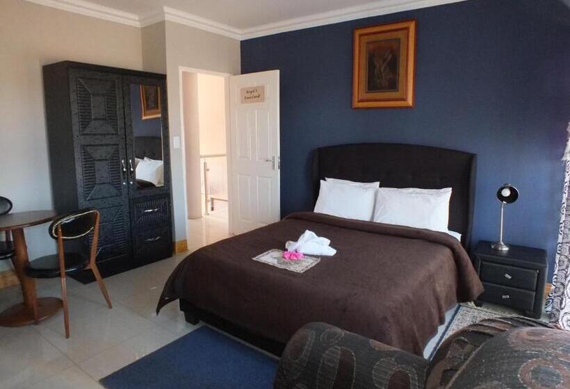 اتاق لوکس, Royal Castle Guest House