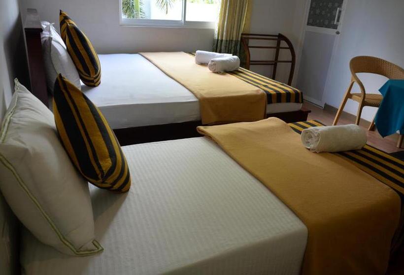 Апартаменты 1 Спальня Вид на Сад, Diva Villa Airport Transit