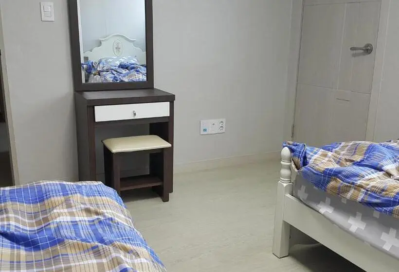 エコノミールーム, Guest House Manna