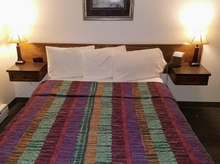 Номер Стандарт Двуспальная Кровать, Out West Motel