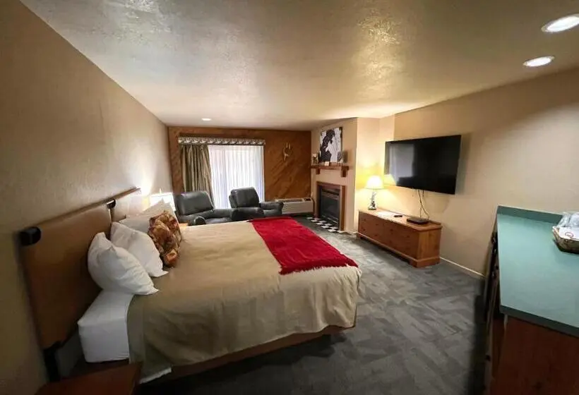 Deluxe-huone King-vuode, Whitetail Lodge