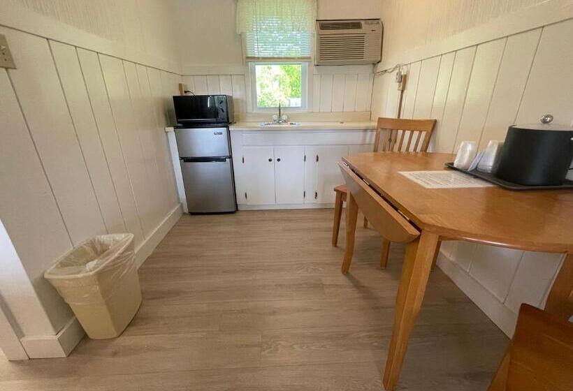 غرفة سوبيريور سرير كينج, Kennebunkport Motor Lodge