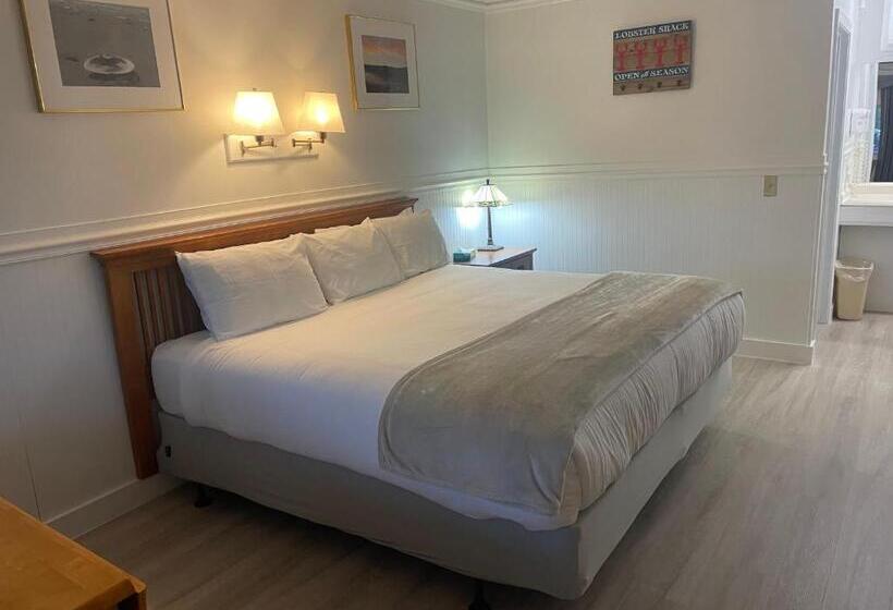 Standard Room King Size Bed, Kennebunkport Motor Lodge