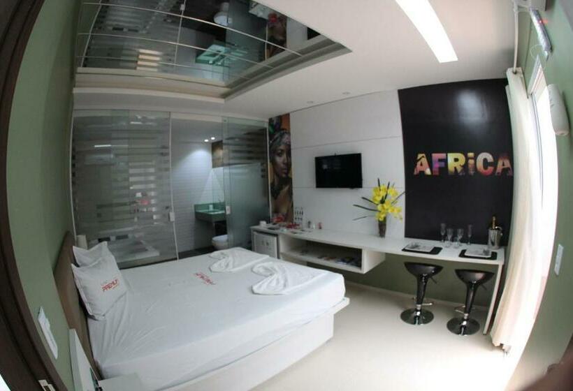 جناح مزود بجاكوزى, Motel Premium