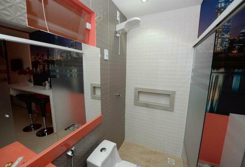 סוויטת דופלקס, Motel Premium