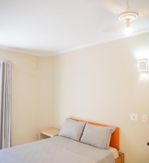 Apartamento 1 Dormitório Vista Piscina, Paramar