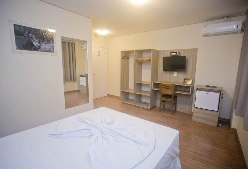 Номер Deluxe, Dalle