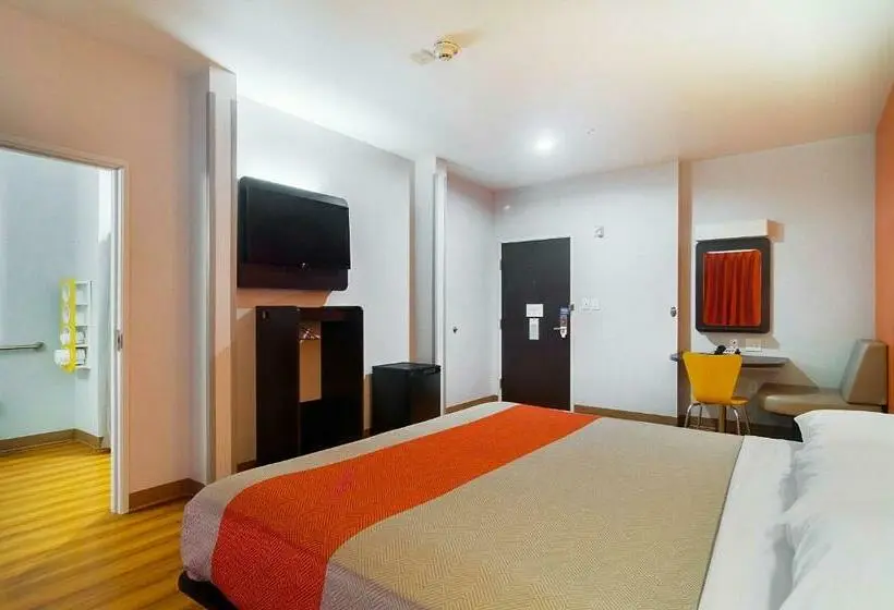 キングサイズベッドのスタンダードルーム, Motel 6midland, Tx