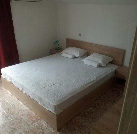Номер Дюплекс, Guest House Drazhev