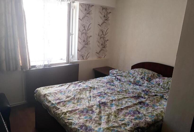 Номер Стандарт, Pensiunea Red Rock