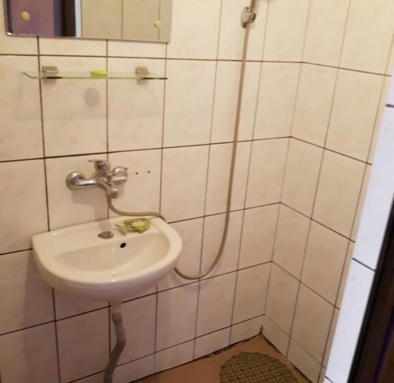 Номер Стандарт, Pensiunea Red Rock