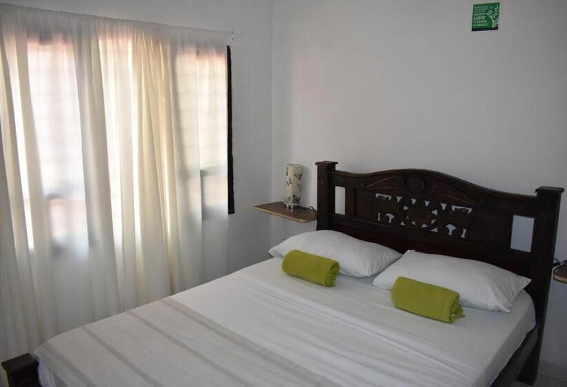 スタンダードルーム, Hostal Palohe Taganga