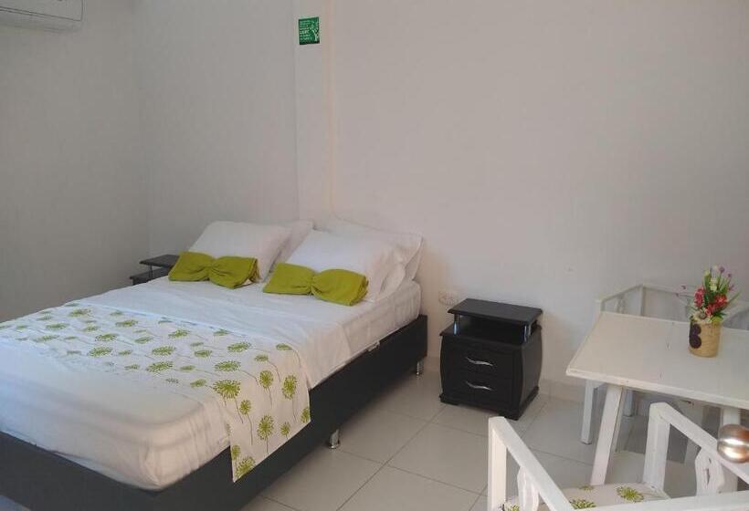 디럭스 룸, Hostal Palohe Taganga