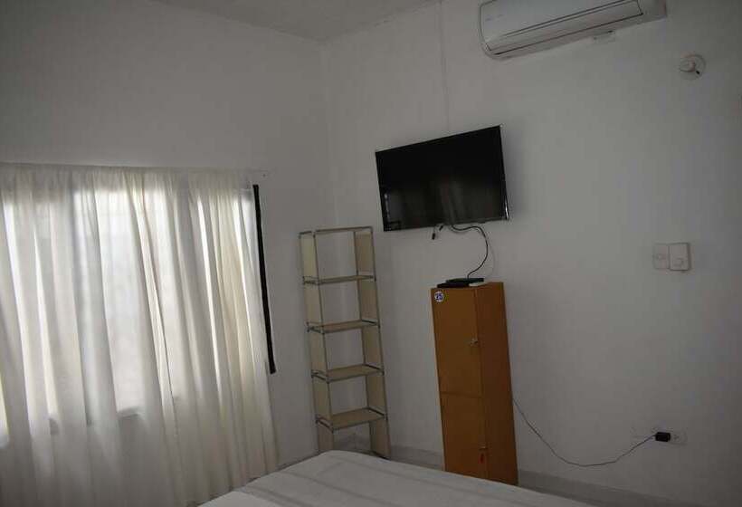 デラックスルーム, Hostal Palohe Taganga