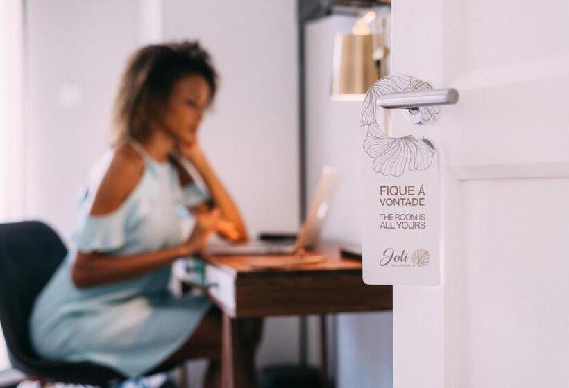 キングサイズベッドのデラックススイート, Joli Guesthouse