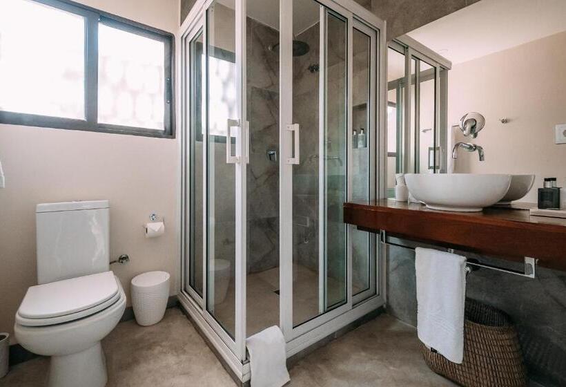 キングサイズベッドのデラックススイート, Joli Guesthouse