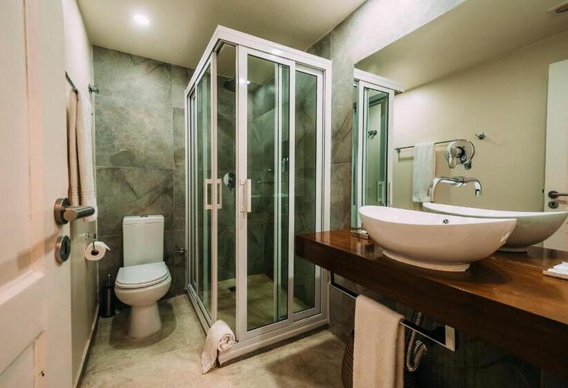 キングサイズベッドのスイートルーム, Joli Guesthouse