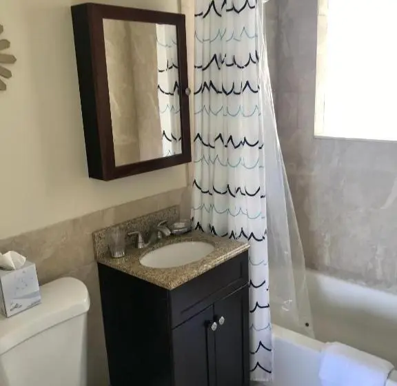 テラス付き１ベッドルームアパートメント, Sunrise Ocean Suites
