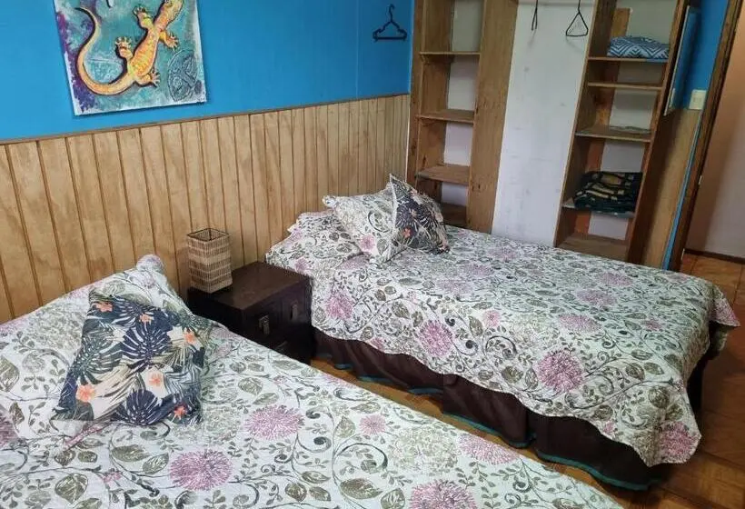 Standard-huone Jaettu Kylpyhuone, Hostal Vieroto