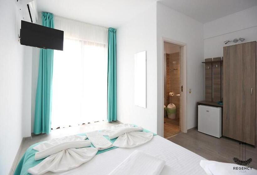 اتاق استاندارد با بالکن, Regency Villa