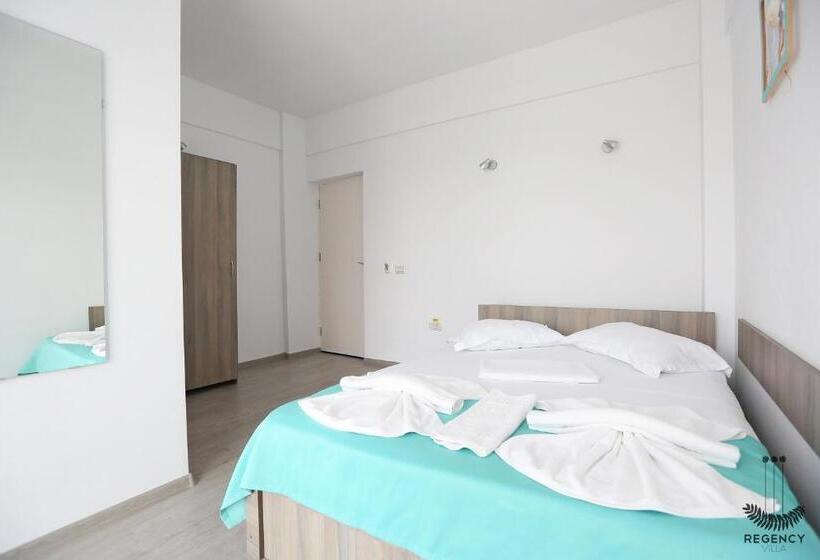 اتاق استاندارد با بالکن, Regency Villa