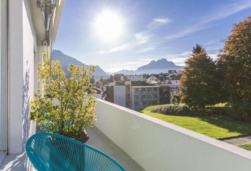 اتاق استاندارد با سرویس بهداشتی مشترک, Wanderlust Guesthouse