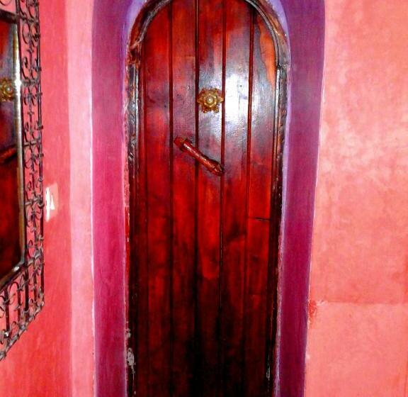 Suite amb Balconada, Kasbah Tiriguioute