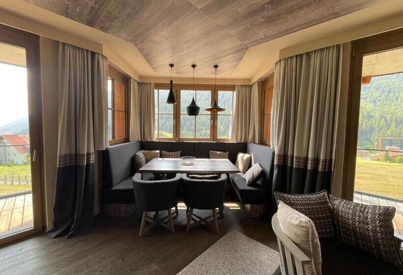 ２ベッドルームのスーペリアアパートメント, Mountain Spa Residences