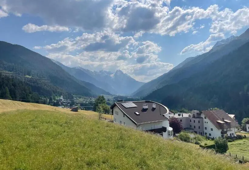 آپارتمان سوپریور 3 خوابه, Mountain Spa Residences
