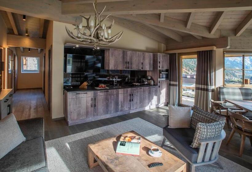 ペントハウス２ベッドルームアパート, Mountain Spa Residences