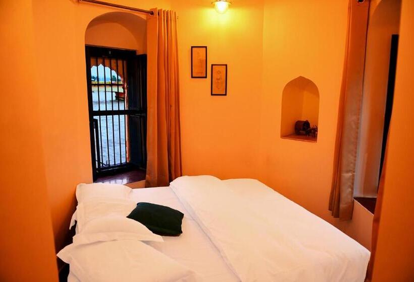 חדר דלוקס צדדי נוף לים, Patnimal Guesthouse