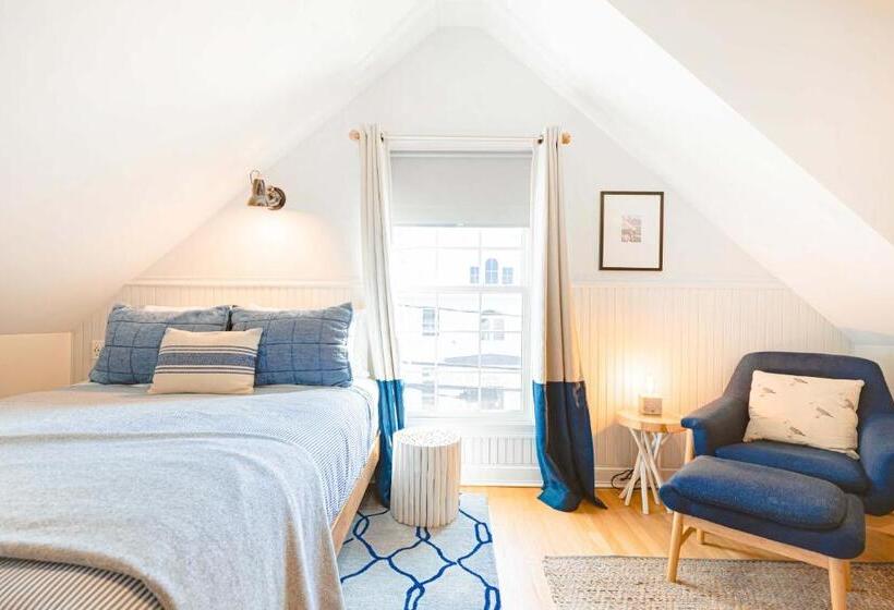 Студия Стандарт, Great Island Inn   A Modern Boutique