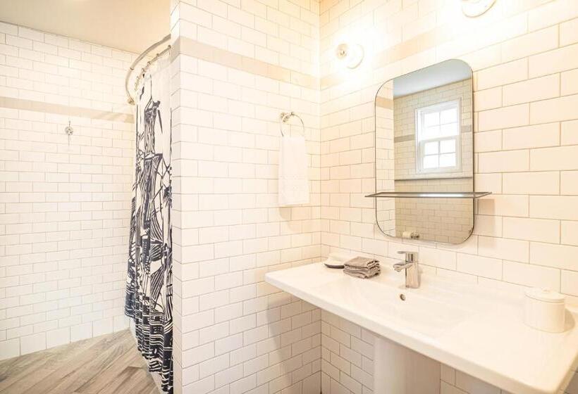 带海景的标准工作室, Great Island Inn A Modern Boutique