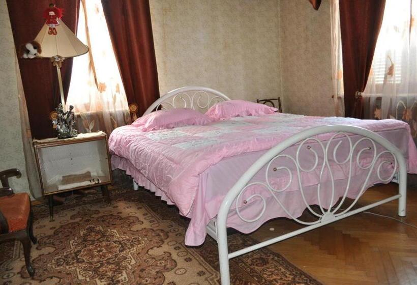 اتاق استاندارد, Guest House Cico