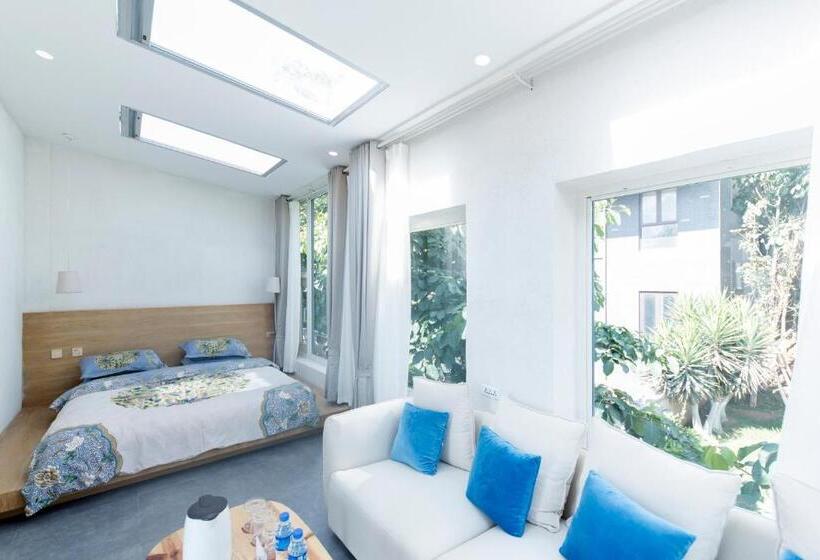 جناح ديلوكس, Butterfy Seaview Resort Villa