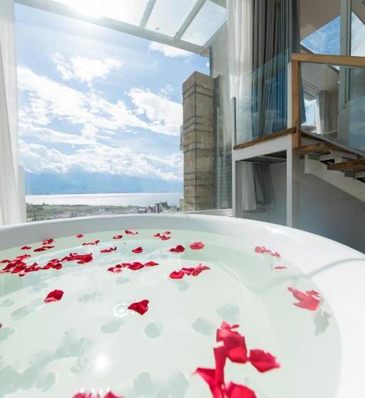 Люкс Повышенной Комфортности, Butterfy Seaview Resort Villa