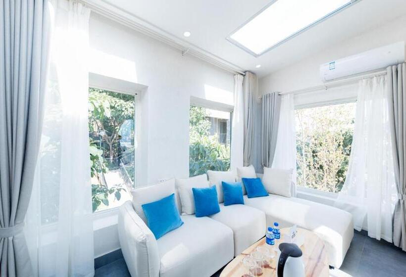 جناح ديلوكس, Butterfy Seaview Resort Villa