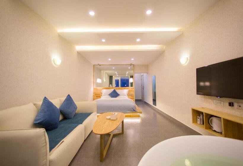 Номер Deluxe Вид на Море с Балконом, Butterfy Seaview Resort Villa