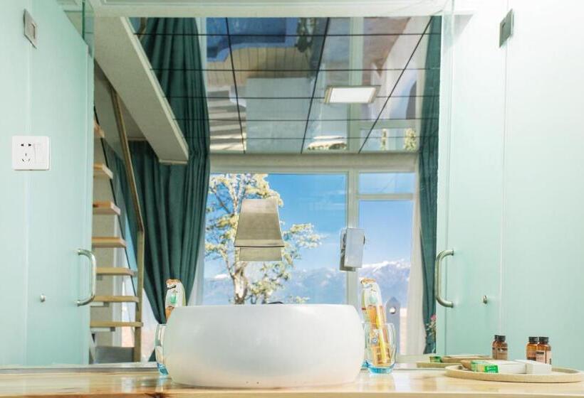 غرفة قياسية مطلّة علي البحر, Butterfy Seaview Resort Villa