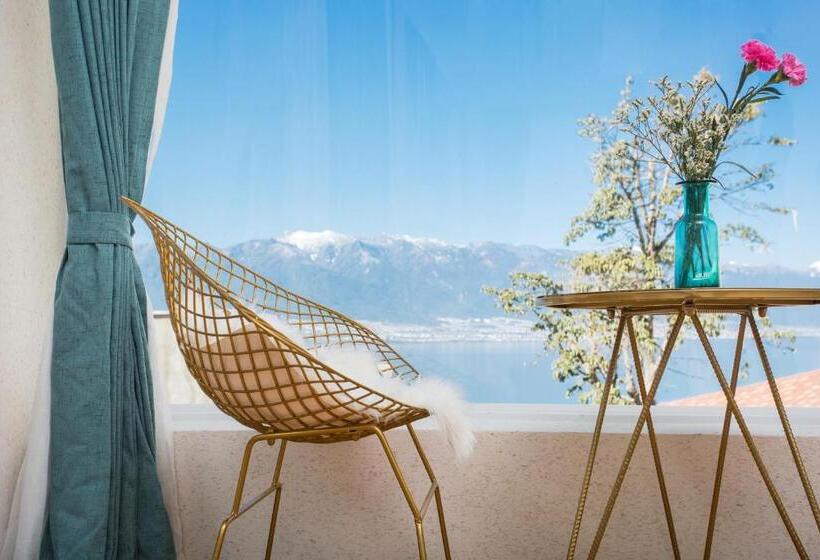 غرفة قياسية مطلّة علي البحر, Butterfy Seaview Resort Villa