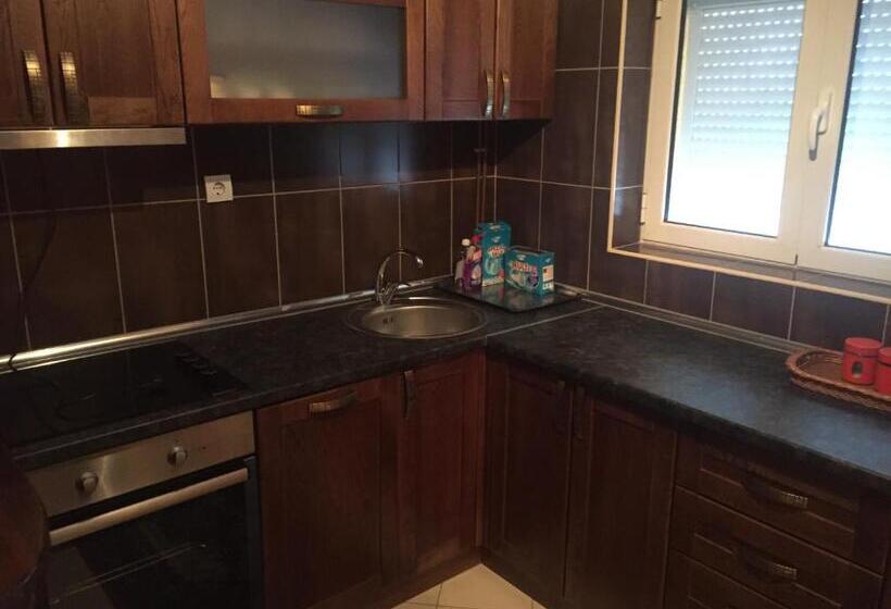 Deluxe Suite King Bed, Cabarkapa Guesthouse