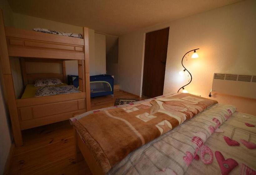 Deluxe Suite King Bed, Cabarkapa Guesthouse