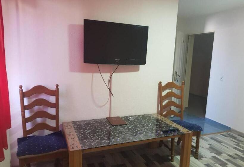 اتاق استاندارد با بالکن, Guesthouse Ines