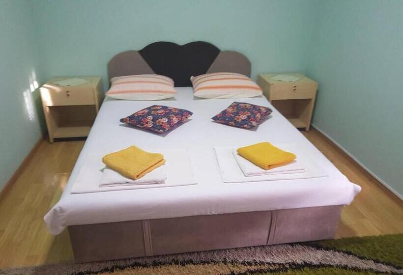 اتاق استاندارد با بالکن, Guesthouse Ines